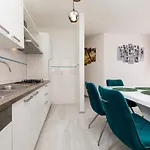 1 Paola Apartamento *